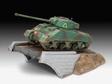 REVELL Diorama Sherman Firefly