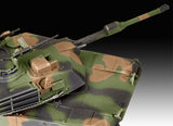 REVELL M1A2 Abrams   1:72