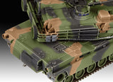 REVELL M1A2 Abrams   1:72