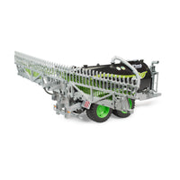 Bruder Fliegl aanhanger met vat en injectie