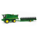 Bruder John Deere Combine