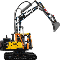 LEGO 42175 Technic Volvo FMX Truck & EC230Elektrische Graafmachine