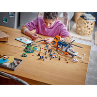 LEGO 60437 City Exploration JungleonderzoekersHelikopter Bij de Basis