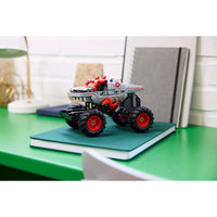 LEGO 42200 Technic Monster Jam ThunderROARuspull-back