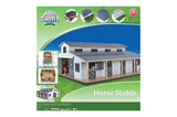 Kids Globe paardenstal met 7 boxen en weiland 1:24 75x69x31cm
