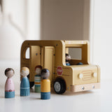 Little Dutch schoolbus poppen