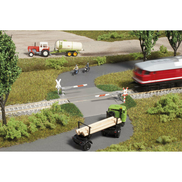 Baanovergang halve bomen